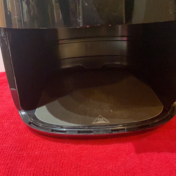 Used Phillips Air Fryer - Picture 5 of 5